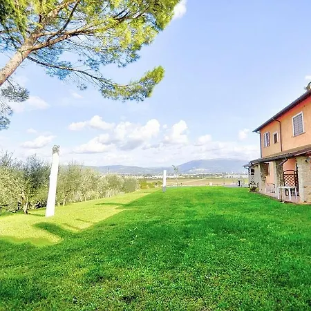 In Via Lippia Sleeps 3 Includes Swimming Pool Villa *