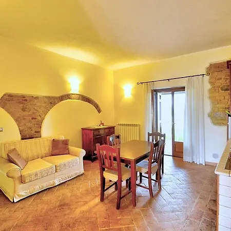 Villa In Via Lippia Sleeps 3 Includes Swimming Pool Collestrada