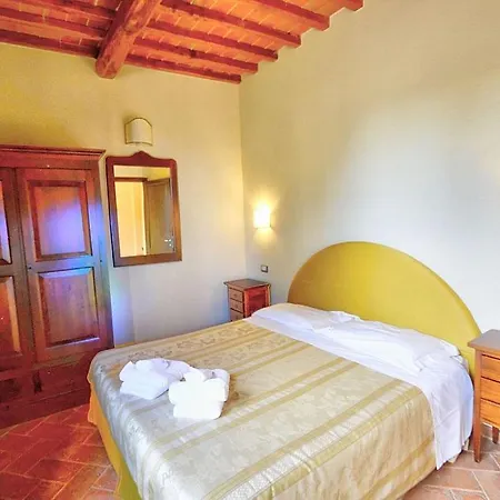 Villa In Via Lippia Sleeps 3 Includes Swimming Pool